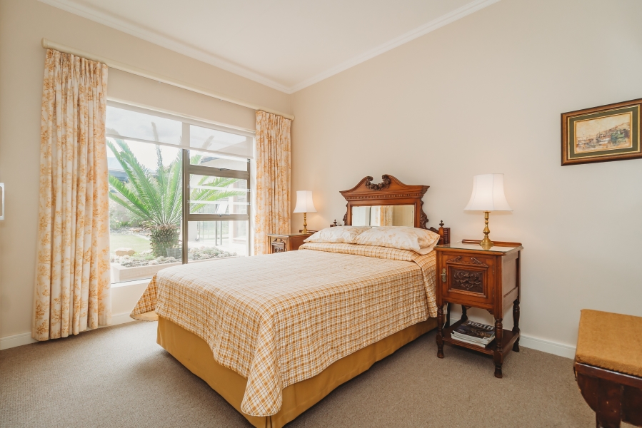 3 Bedroom Property for Sale in Earls Court Lifestyle Estate Western Cape